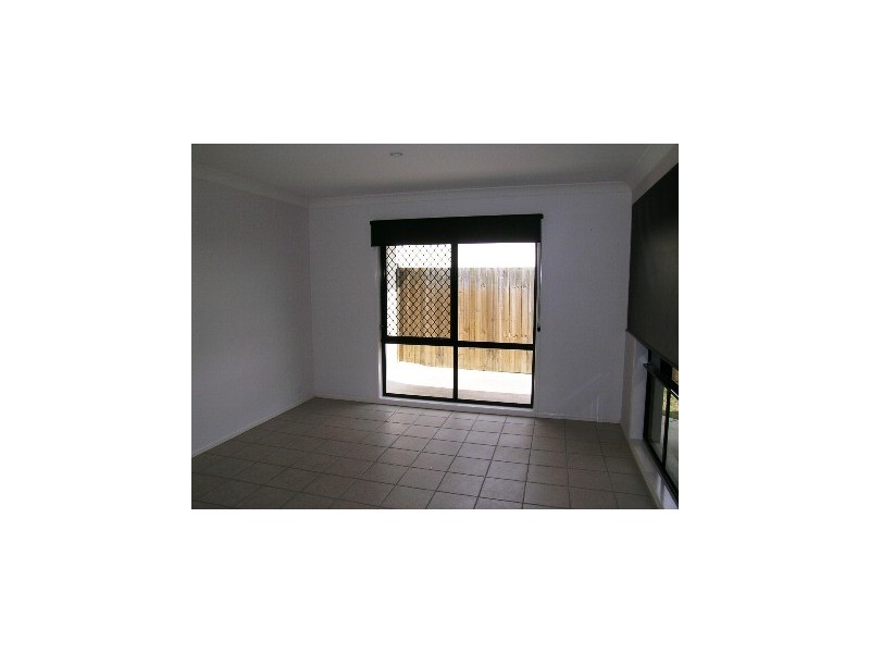 North Lakes QLD 4509