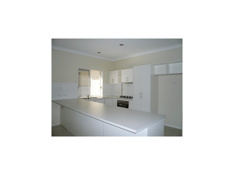 Flinders View QLD 4305