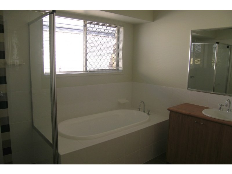 Springfield Lakes QLD 4300