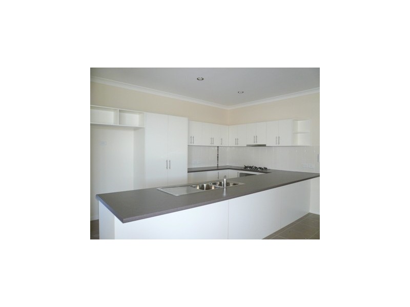 Flinders View QLD 4305