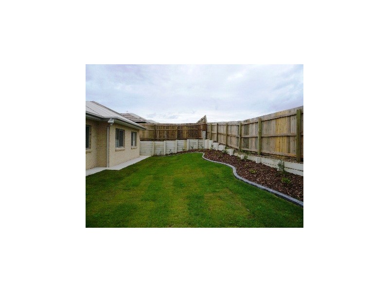 Flinders View QLD 4305