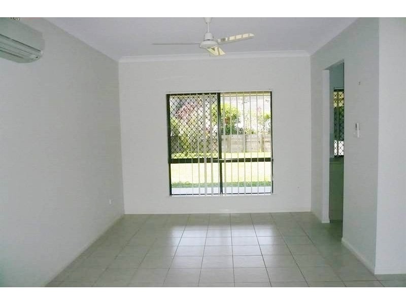 Bentley Park QLD 4869