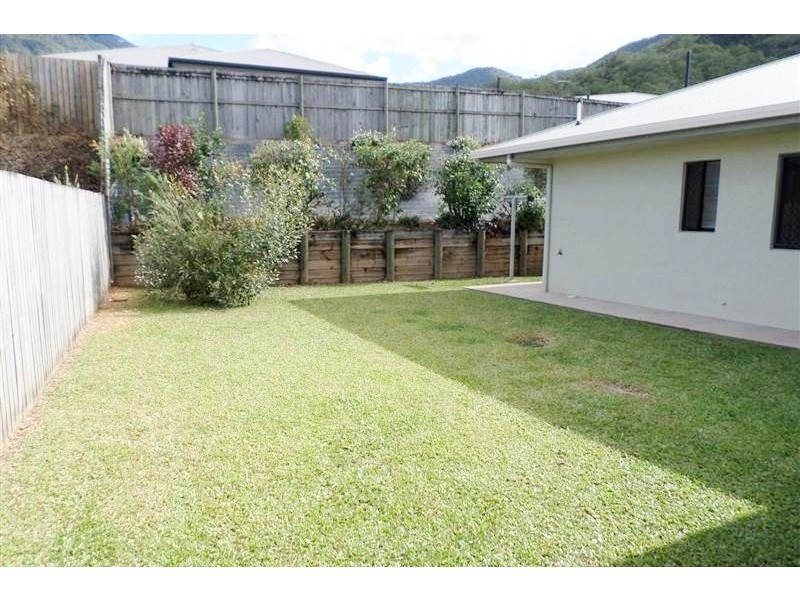 Bentley Park QLD 4869