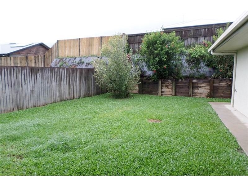 Bentley Park QLD 4869