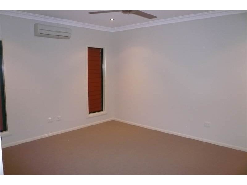 Bohle Plains QLD 4817