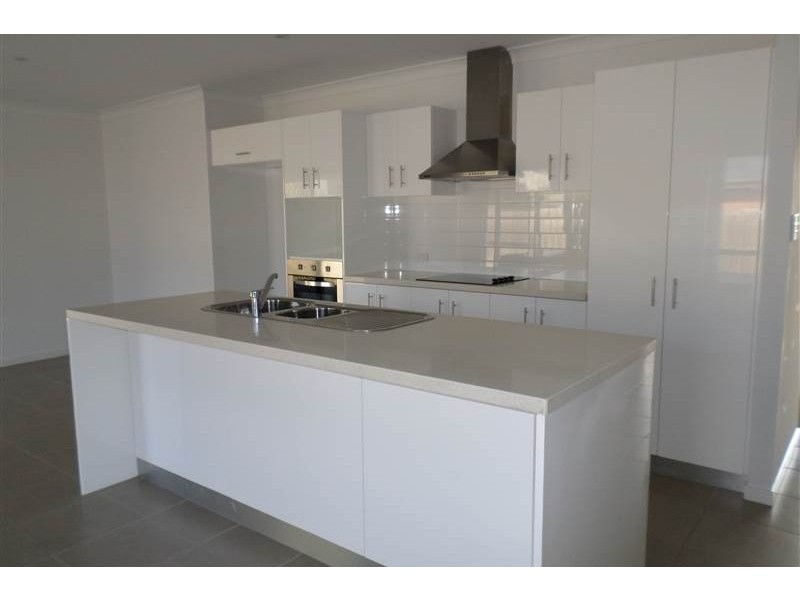 Bellbird Park QLD 4300