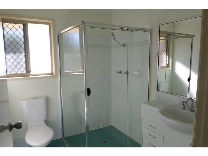 Flinders View QLD 4305