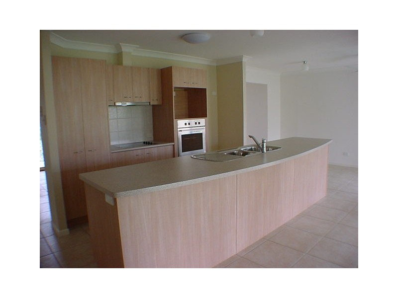 Flinders View QLD 4305