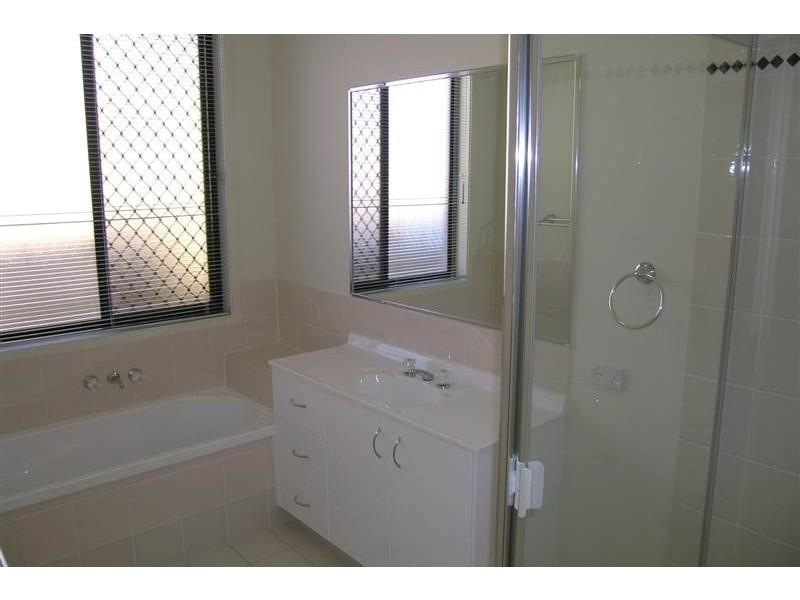 Springfield Lakes QLD 4300