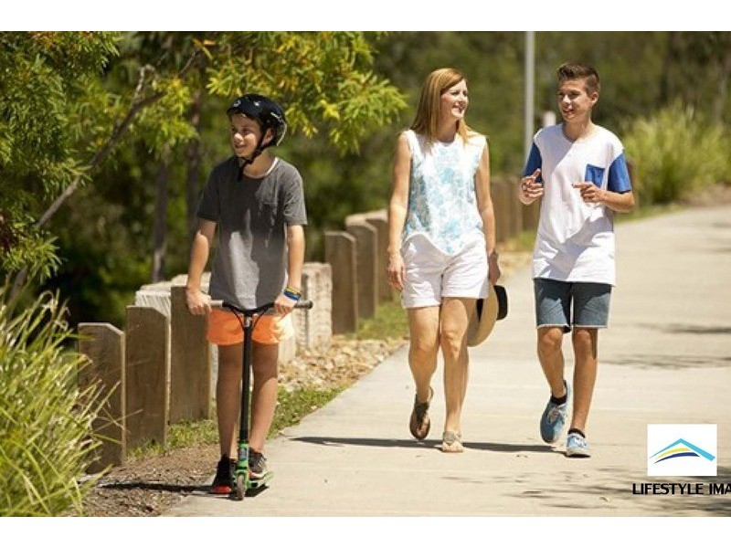 Augustine Heights QLD 4300