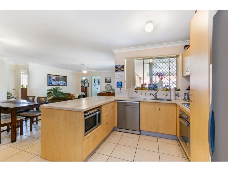 4 Radiata Court, Morayfield QLD 4506