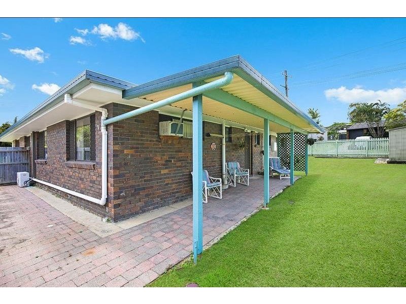 1 Moondarra Crescent, Mooloolaba QLD 4557