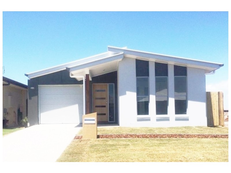 30b Sunshine Crescent, Caloundra West QLD 4551