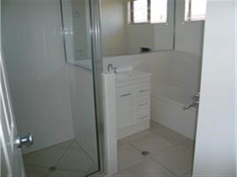 Bohle Plains QLD 4817