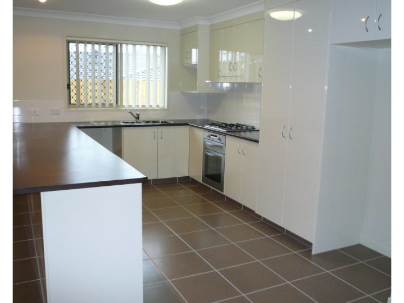 Flinders View QLD 4305