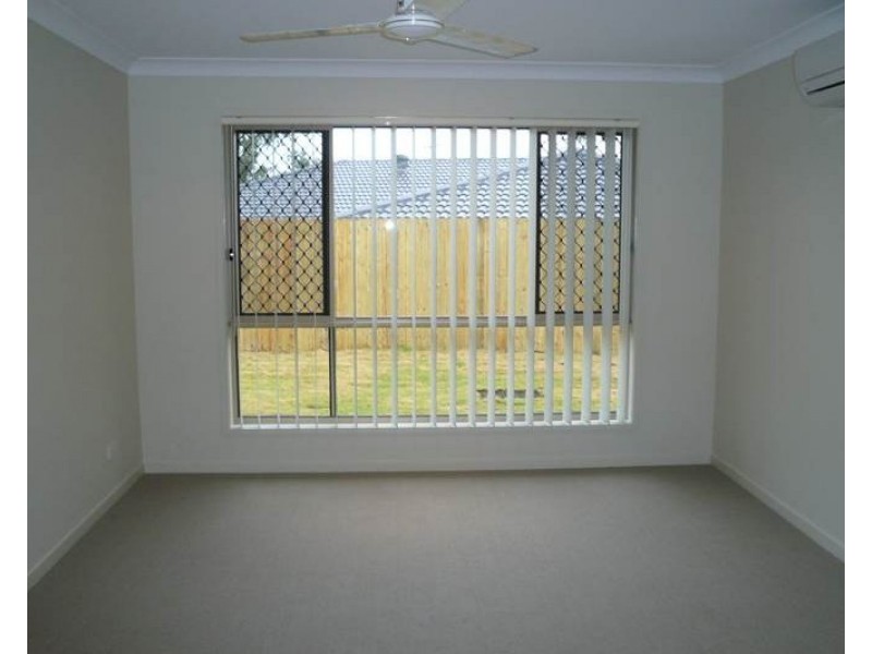 Flinders View QLD 4305