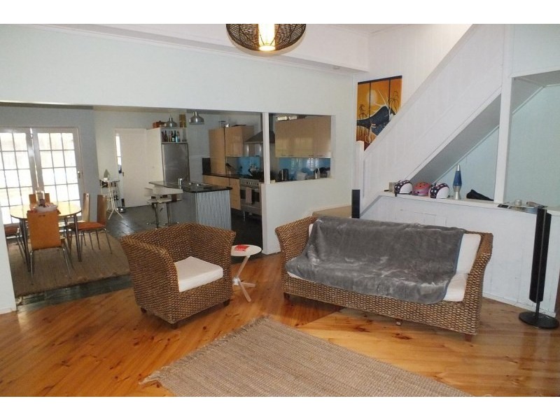 33 Narroy Road, North Narrabeen NSW 2101