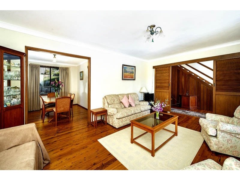 21 Maralinga Avenue, Elanora Heights NSW 2101