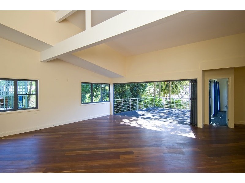 8 Walker Avenue, Narrabeen NSW 2101