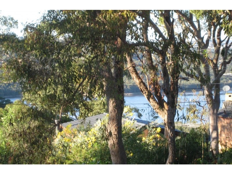 8 Bungoona Avenue, Elanora Heights NSW 2101