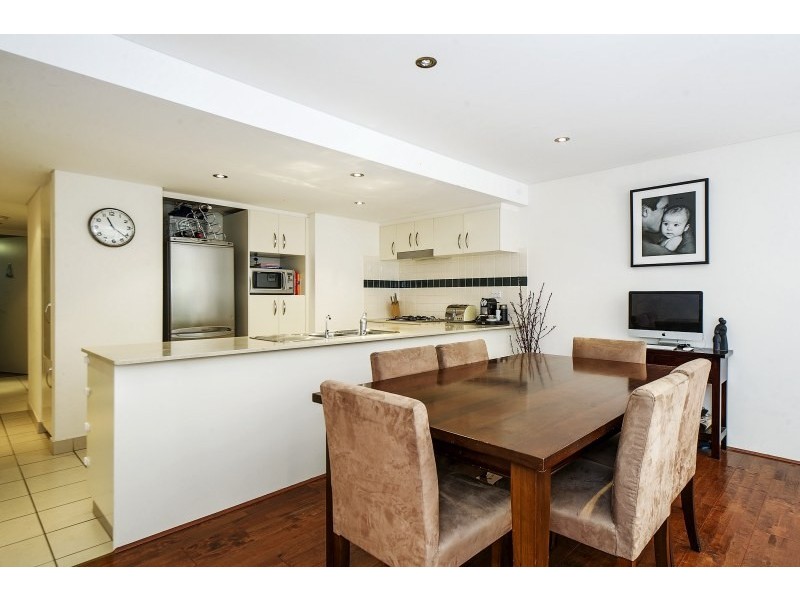 Unit 4/3 King Street, Narrabeen NSW 2101