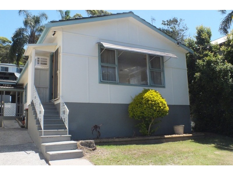 79 Gondola Road, North Narrabeen NSW 2101