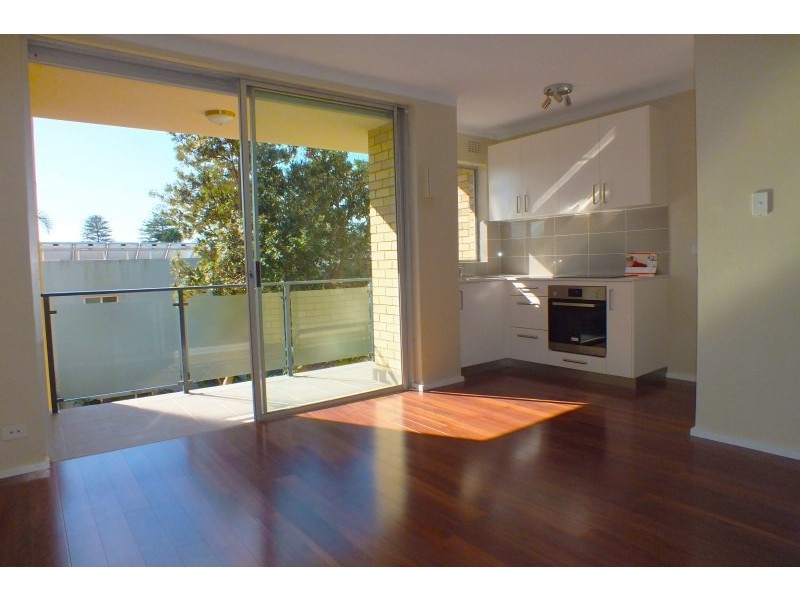Unit 13/115 Lagoon Street, Narrabeen NSW 2101