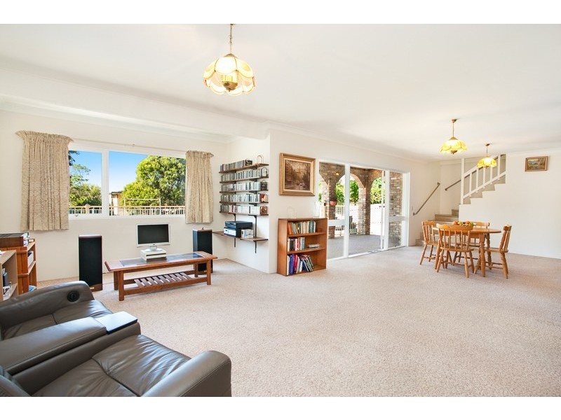 26 Allington Crescent, Elanora Heights NSW 2101