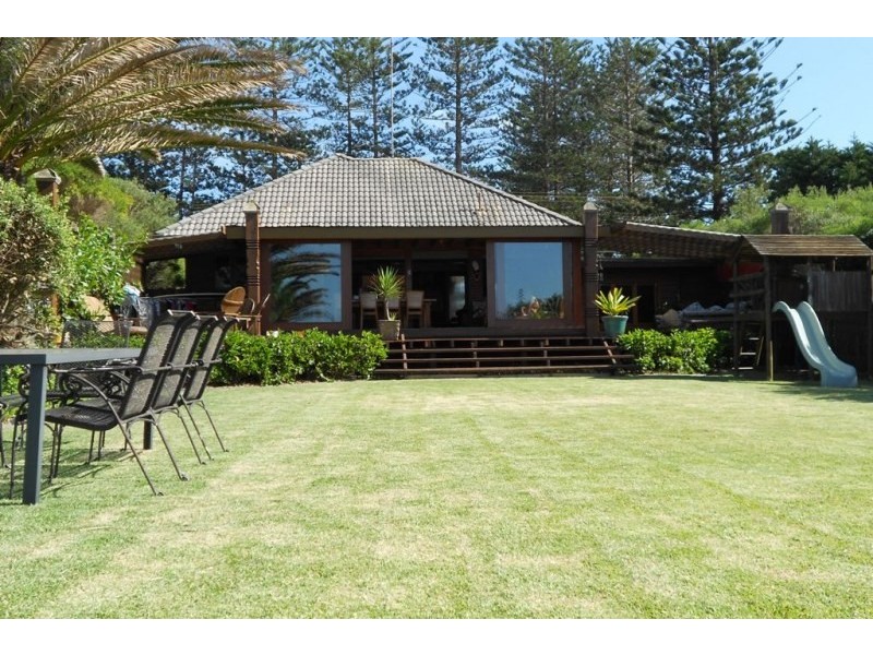 87 Ocean Street, Narrabeen NSW 2101