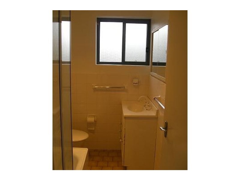 Unit 2/96 Ocean Street, Narrabeen NSW 2101