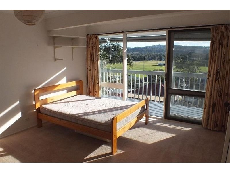 26 Narrabeen Park Parade, Warriewood NSW 2102