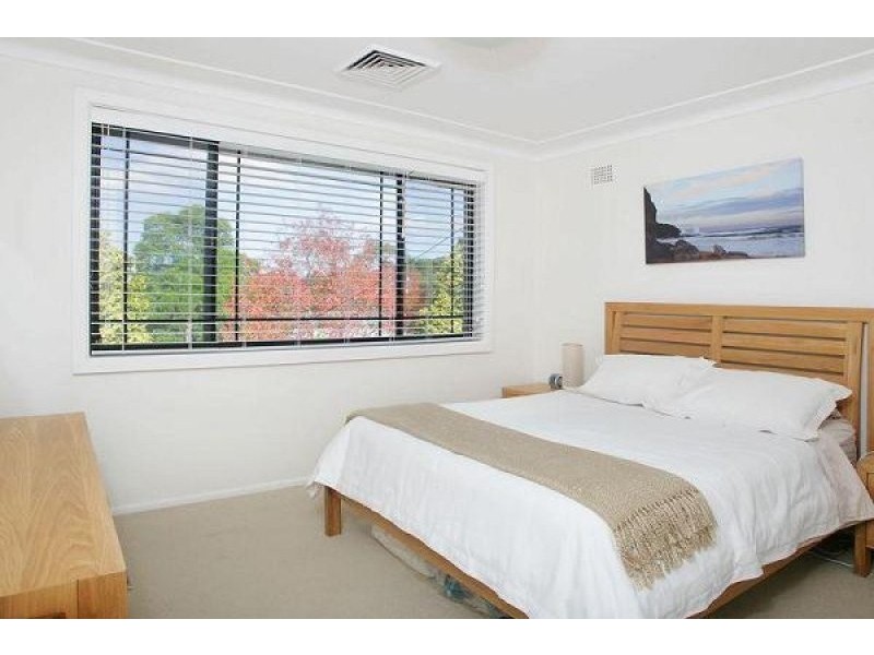 10 Koorangi Avenue, Elanora Heights NSW 2101