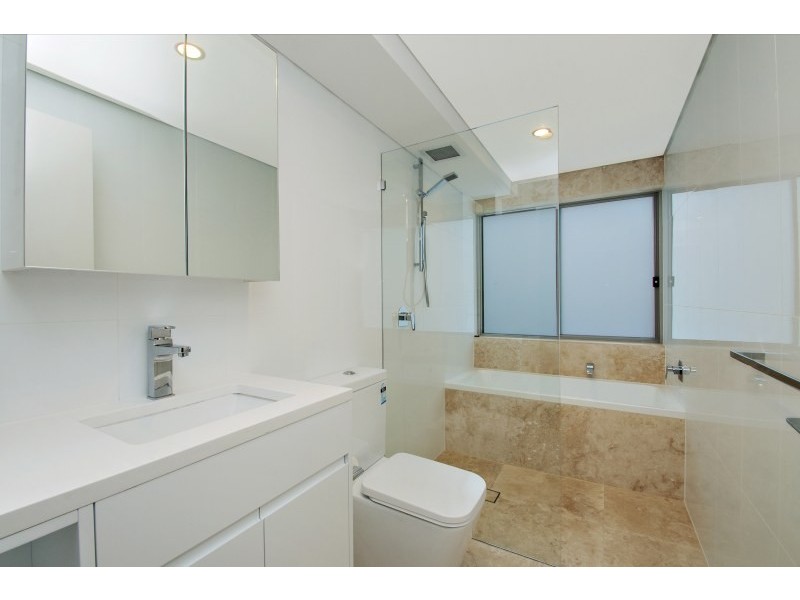 37 Seaview Avenue, Newport NSW 2106