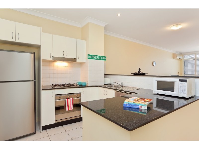 Unit 212/20 Wellington Street, Narrabeen NSW 2101