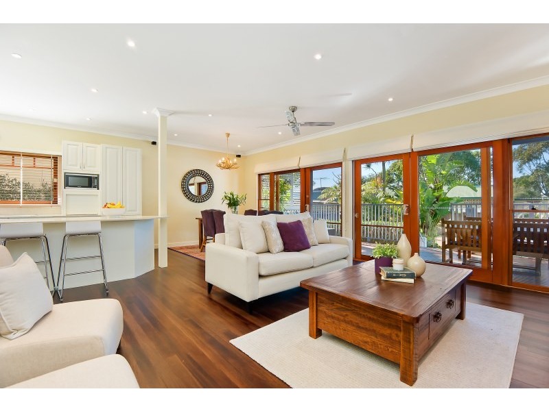 61 Collins Street, North Narrabeen NSW 2101