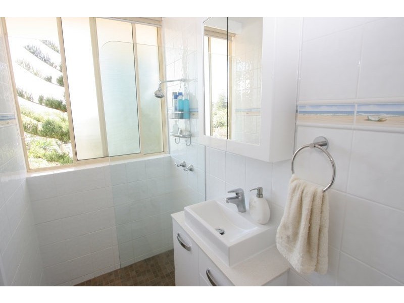 Unit 15/19 Surfview Road, Mona Vale NSW 2103