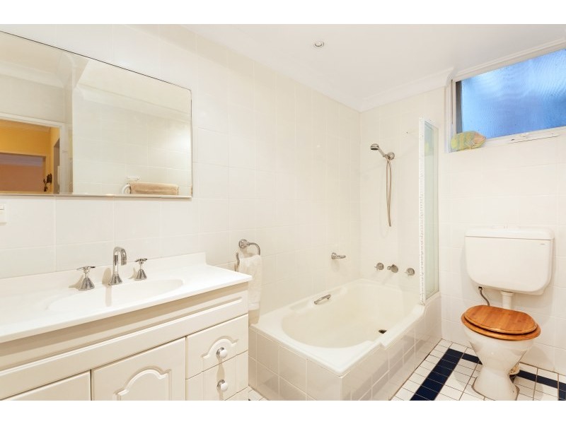 8/40 Foamcrest Avenue, Newport NSW 2106