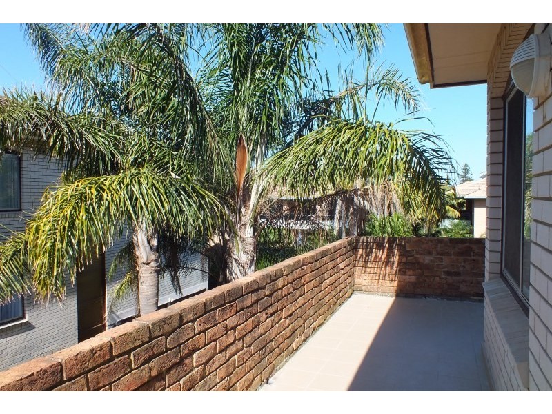 8/5 Wetherill Street, Narrabeen NSW 2101