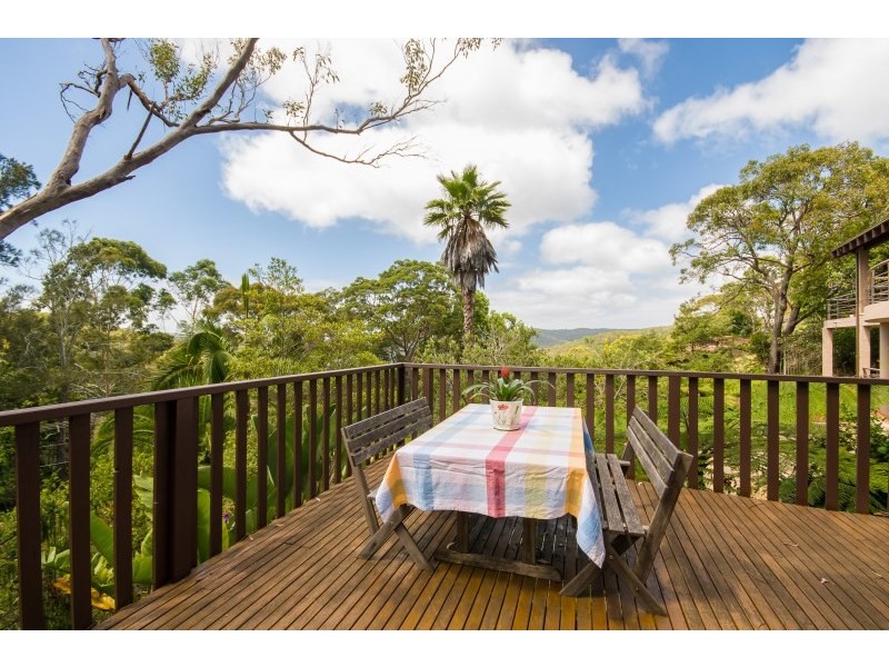 5 Wakooka Avenue, Elanora Heights NSW 2101