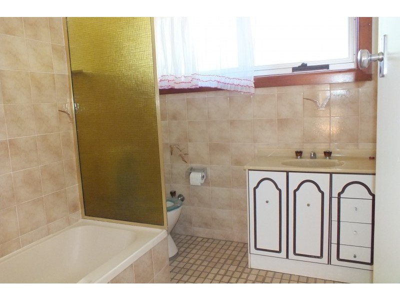 29 Bolwarra Road, North Narrabeen NSW 2101