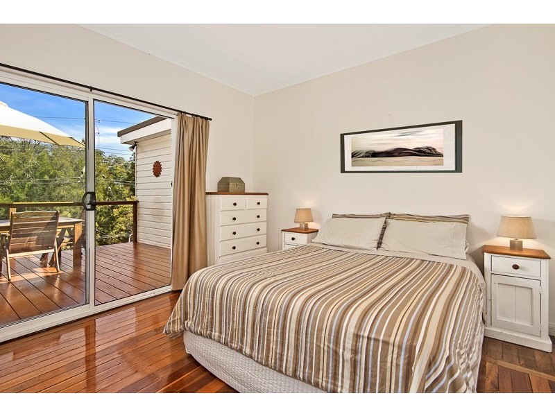 82 Nareen Parade, North Narrabeen NSW 2101