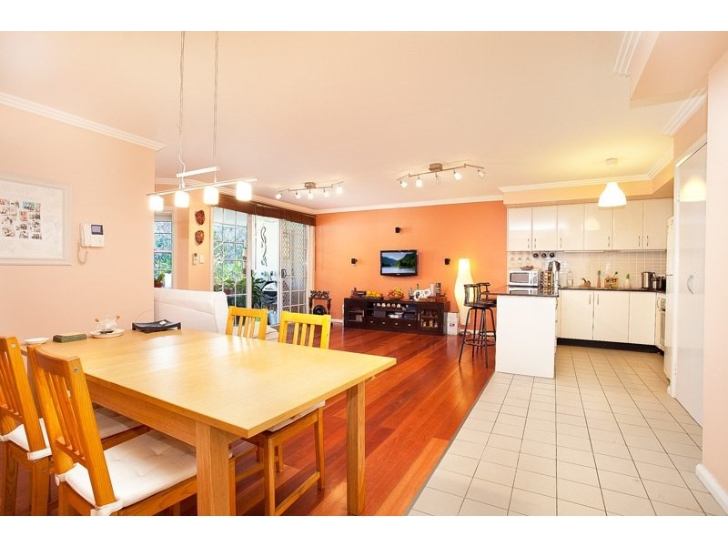 17/27 Sturdee Parade, Dee Why NSW 2099