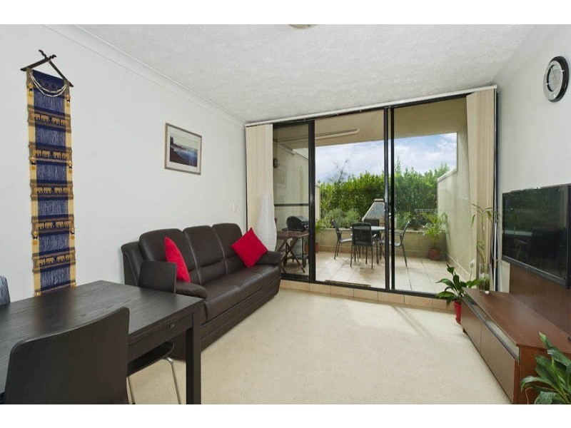 2/20 Waterloo Street, Narrabeen NSW 2101