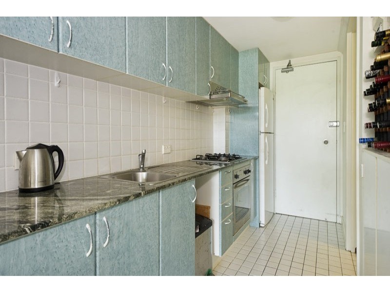 2/20 Waterloo Street, Narrabeen NSW 2101