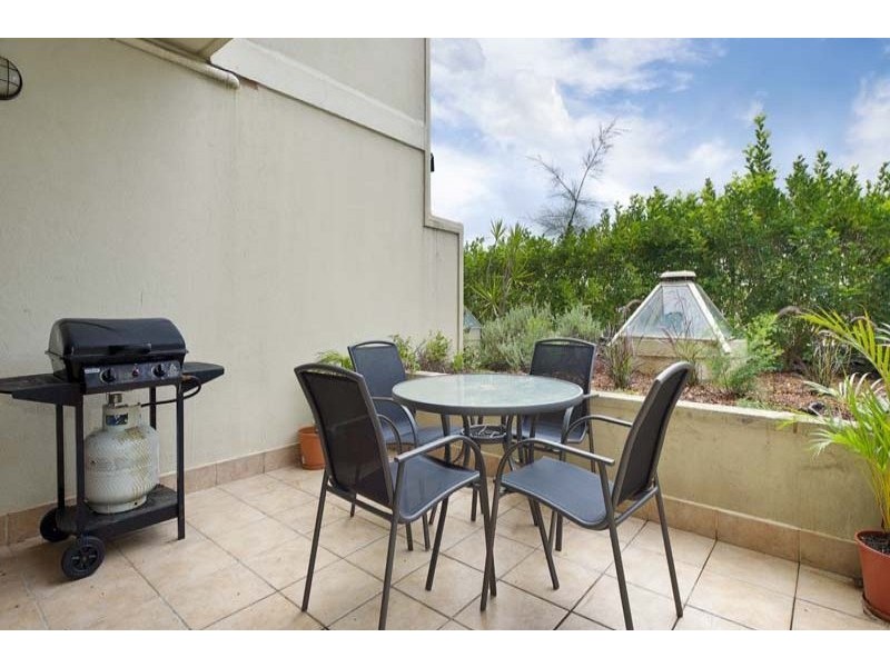 2/20 Waterloo Street, Narrabeen NSW 2101