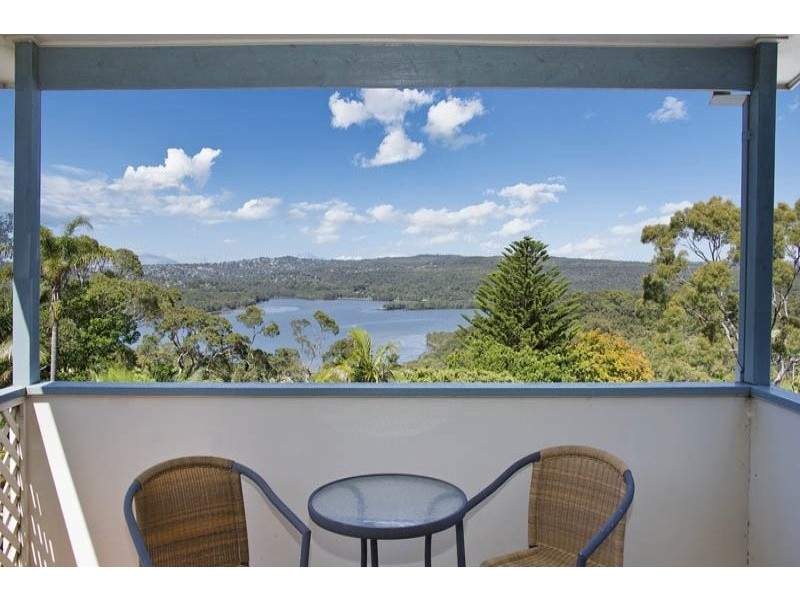 11 Dewrang Avenue, Elanora Heights NSW 2101