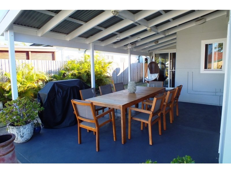 35 Gondola Road, North Narrabeen NSW 2101