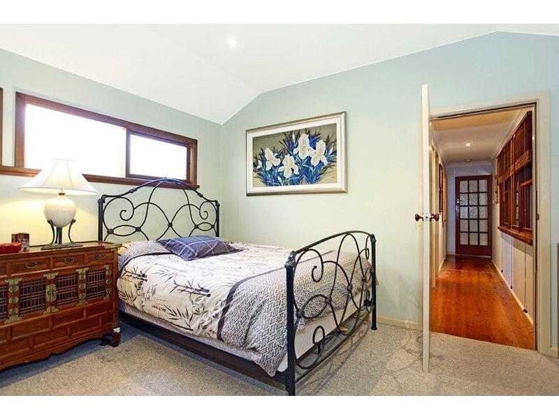 13 Lisle Street, Narrabeen NSW 2101