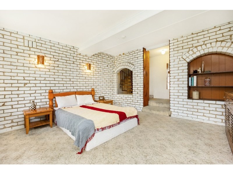 22 Alleyne Avenue, North Narrabeen NSW 2101