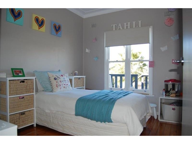 1 Georgina Avenue, Elanora Heights NSW 2101